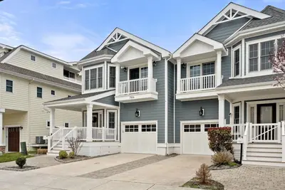 Image de Shore House w/ Private Pool 2 Blocks to Beach!