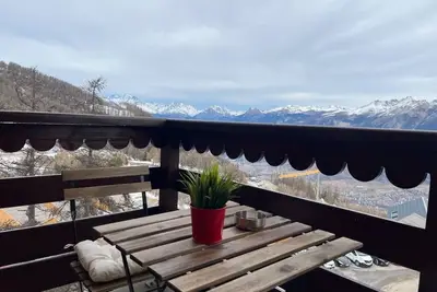 Appartement risoul 1850 vue sur la vallée