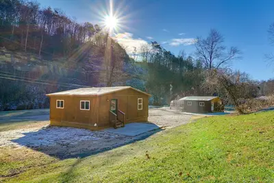 Image de Peaceful Beattyville Cabin Near Red River Gorge!