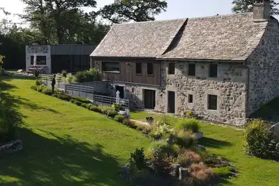 Image de Maison de caractère * * * * au coeur de l'Aubrac à 4 km de Laguiole