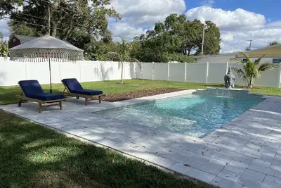Image de Bali inspired private pool home near Bucs stadium
