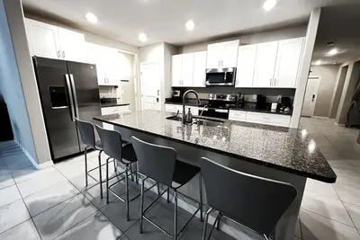 Image de Beautiful Spacious Home