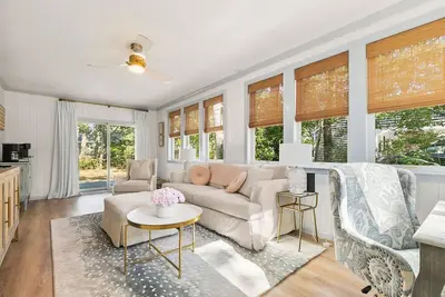 Image de Quaint Cape Cod Home! A/C! Firepit! Dogs Allowed