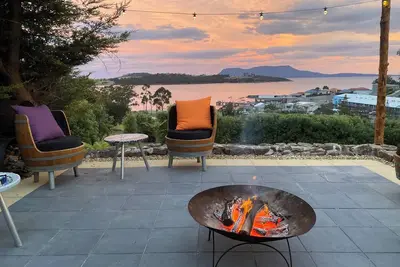 Image de Beautiful Orford with Maria Island Views. \nPet Friendly and Loads of Space