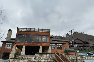 Image de 5 Star Mountain Resort. Pet friendly.