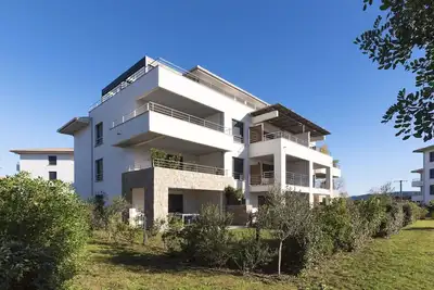 Image de Agréable appartement pour 4 personnes avec climatisation, Wifi, piscine, Tv, terrasse et parking