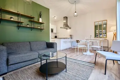 Image de Appartement une chambre proche métro, avec parking