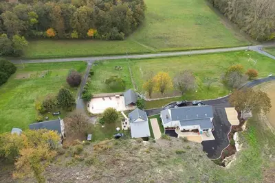Image de Gîte familial avec piscine chauffée, terrain de sport et proximité ZooParc de Beauval et Valençay