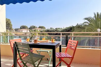 Image de Charmant T2 avec terrasse, clim et garage Ă Bormes-les-Mimosas, 2 piscines, proche plage et calme