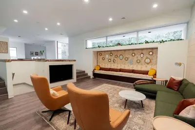 Image de 4br Rice Village w/Rooftop Deck & Bbq, Sleeps 12