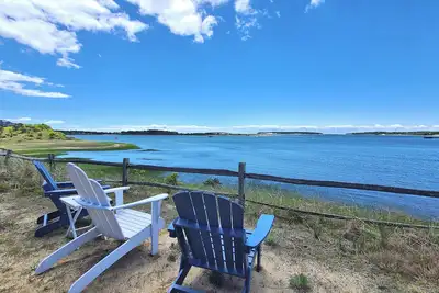 Image de 3bd Harborfront Cottage--Stunning Panoramic Wellfleet Harbor Views & Sunsets, A/C, Deck, Direct Water Access
