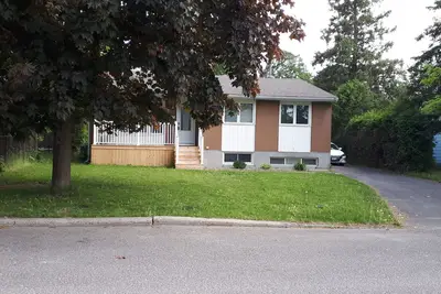 Image de Private House in Center of Ottawa with 5 parking close to Ottawa airport