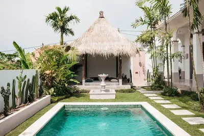 Image de Stunning Boho Designer Villa Canggu Ricefieldview