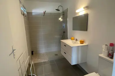 Image de Bas de villa F2 avec terrasse proche plages Diamant et Anses d'Arlets