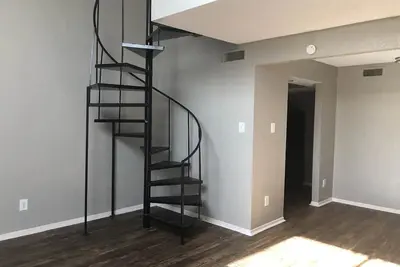 Image de Town House Near Dfw Air Port Close To Downtown