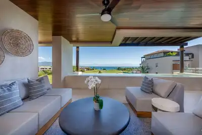 Image de Condo Sardan in Tau by Mita Residential. Ocean & Golf View, Private Pool, Housekeeping