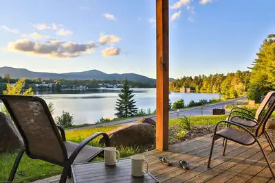 Image de Wolf Jaw Lodge u64 - Lake Views + Main Street