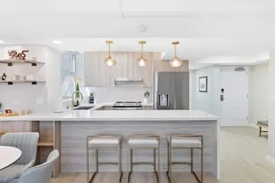 Image de New! Stunning 1400+ sq ft 2b2b w/ 3 Lanais