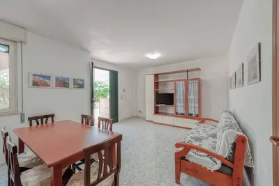 Image de Appartement 'Carlo' avec terrasse privée et climatisation