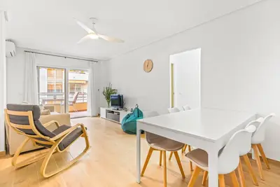 Image de Appartement 'Moriones Playa' avec balcon, Wi-Fi et climatisation