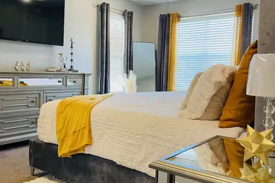 Image de Tranquil Modern Home-8 minutes from Atl Airport