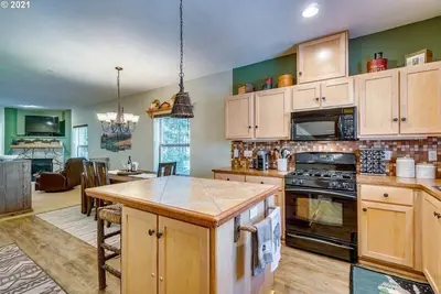 Image de Chalet 106 at the Official Collins Lake Resort