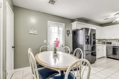 Image de Cozy 3 Bedroom  House Near Will Rogers International Airport And Downtown Okc