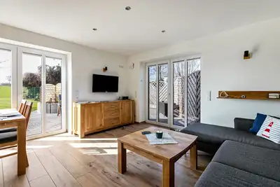 Image de Appartement 'Ferienwohnung Auszeit' avec vue sur la mer, terrasse privée et Wi-Fi