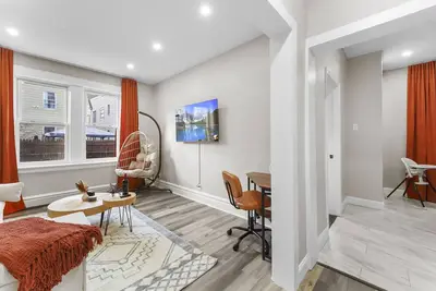 Image de 20%Off King bd  Save on 3Day+ Stays 30 Min to Ny