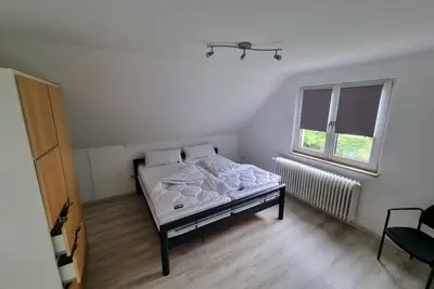 Image de Cozy vacation home with terrace. 5 minutes from the train station.