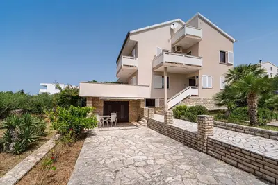 Image de Appartement Ljubica avec joli jardin 2