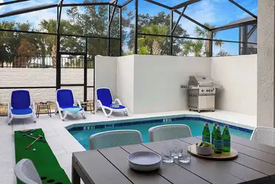 Image de Jill's Jungle | Upscale amenities, kids' themed Rm, huge BRs - mins to Universal