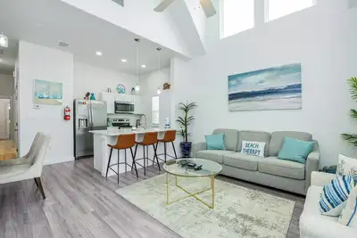 Image de Bright & Modern Retreat w/Pool & Pirate ship Playground, Steps from the Beach