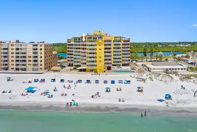 Image de Stunning Gulf Views-Fully renovated condo-Holiday Villas lll-by Clearwater Beach