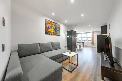 Image de Brand New Apt Sleeps 5 - Zone 2