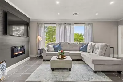 Image de Beautiful 3 Bedroom Home