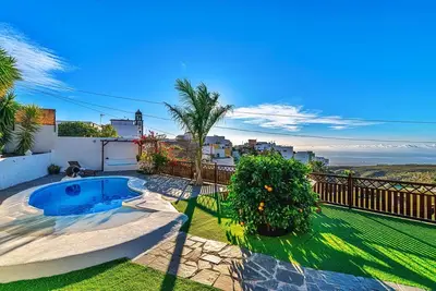 Image de Maison de vacances \"Bernarda\" avec piscine chauffée, vue sur la mer, piscine privée et Wi-Fi
