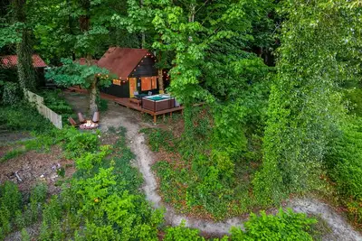 Image de Cozy Riverfront Retreat W/ Hot Tub & Epic Mt Index Views
