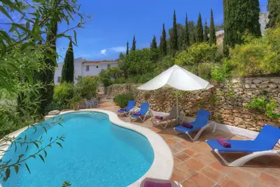 Image de 4 bedrooms, sea views, and pure relaxation in Frigiliana.