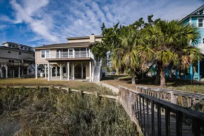 Image de Lost Options-Premier Home w/ Tidal Creek Dock; Creek/Marsh Views; Easy Beach Access
