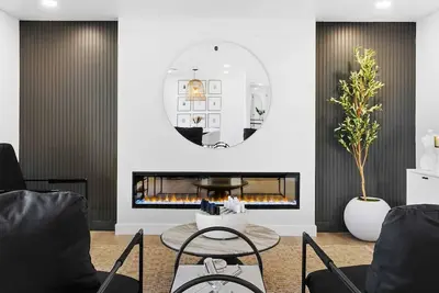 Image de Comfort | Remodeled+Modern+3 br+office+KingBeds