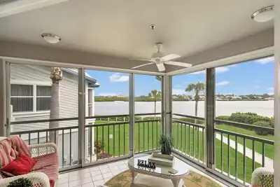 Image de Siesta Key bayfront condo - two pools - tennis and pickleball - beach access - Gbb 1366