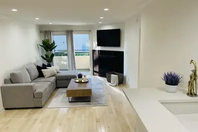 Image de Freshly Remodeled Resort Style Living