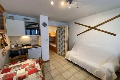 Image de Studio cosy pour 4 pers. , expo Sud, près des pistes et commerces, avec balcon et équipements complets