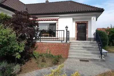 Image de Quiet vacation home near FĂĽrstenwalde train station and Bad Saarow on Lake ScharmĂĽtzelsee.