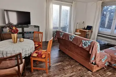 Image de Schöne Wohnung in super Lage! Ruhig und dennoch alles sehr gut erreichbar.