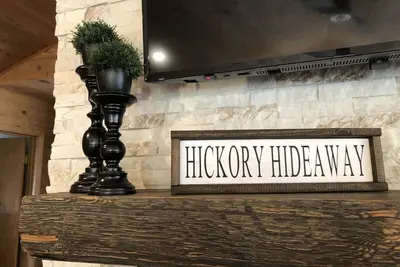 Image de Hickory Hideaway on Tim's Ford Lake, Boat rental available