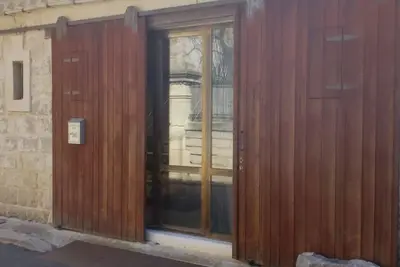 Image de Maison atypique   avec sa terrasse  tropezienne  vegetalisée
