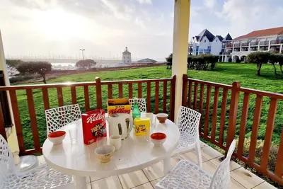 Image de Appartement 6 personnes, accès parc aquatique gratuit, vue mer