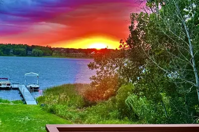 Image de Amazing Lake House 1 hour from cities, Goose Lake, \"Where up North starts. \"